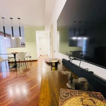 Apartman Re Gallo Luxury Plebiscito In Via Chiaia *